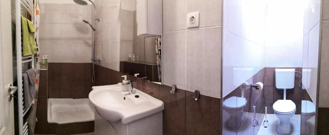 Green Garden Apartman Apartment บูดาเปสต์ ภายนอก รูปภาพ